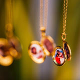 Oval Photo Locket Necklace